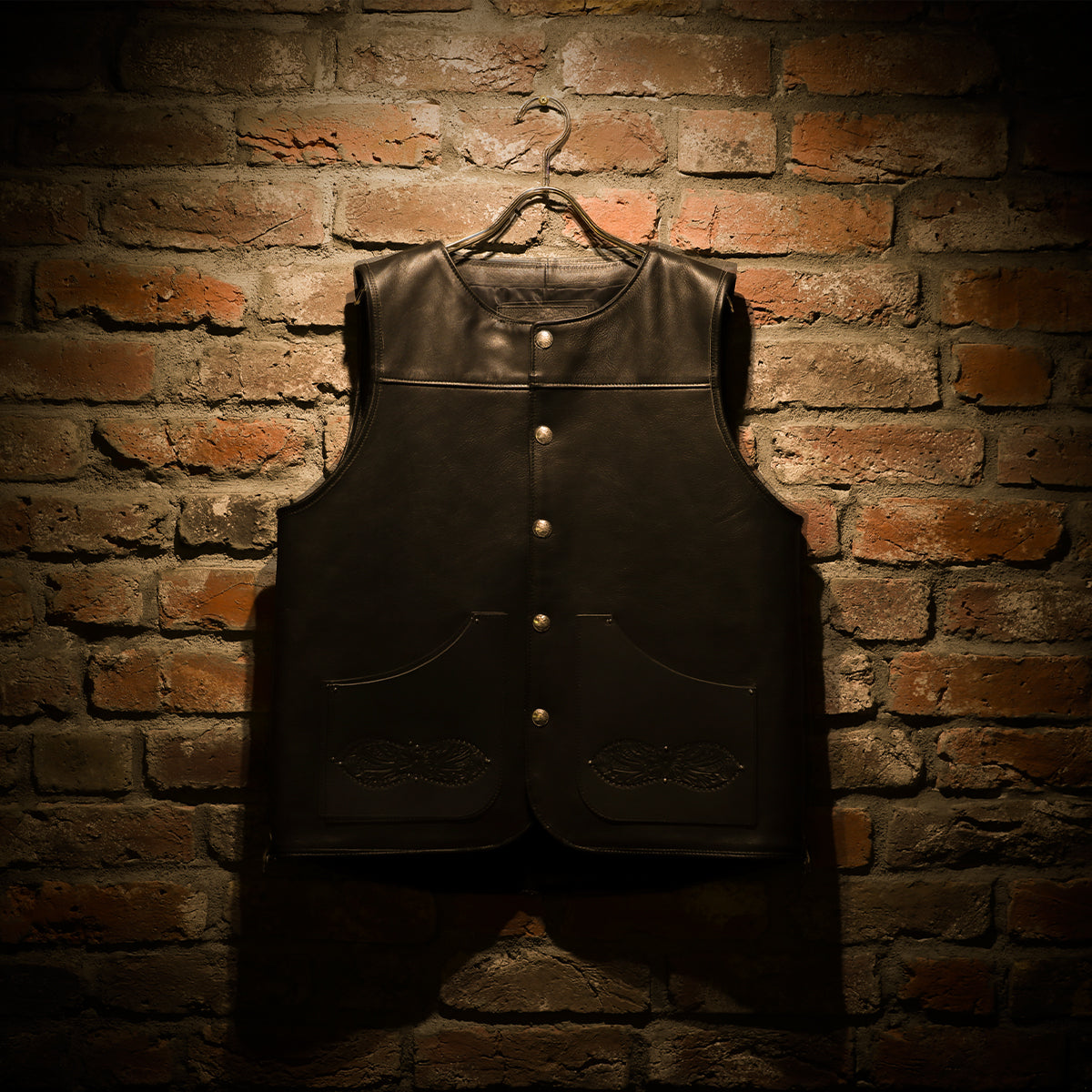 "NATIVE TOKYO STYLE" LEATHER VEST SP MODEL GOD SUNS×ATSU LEATHER WORKS(BLACK)