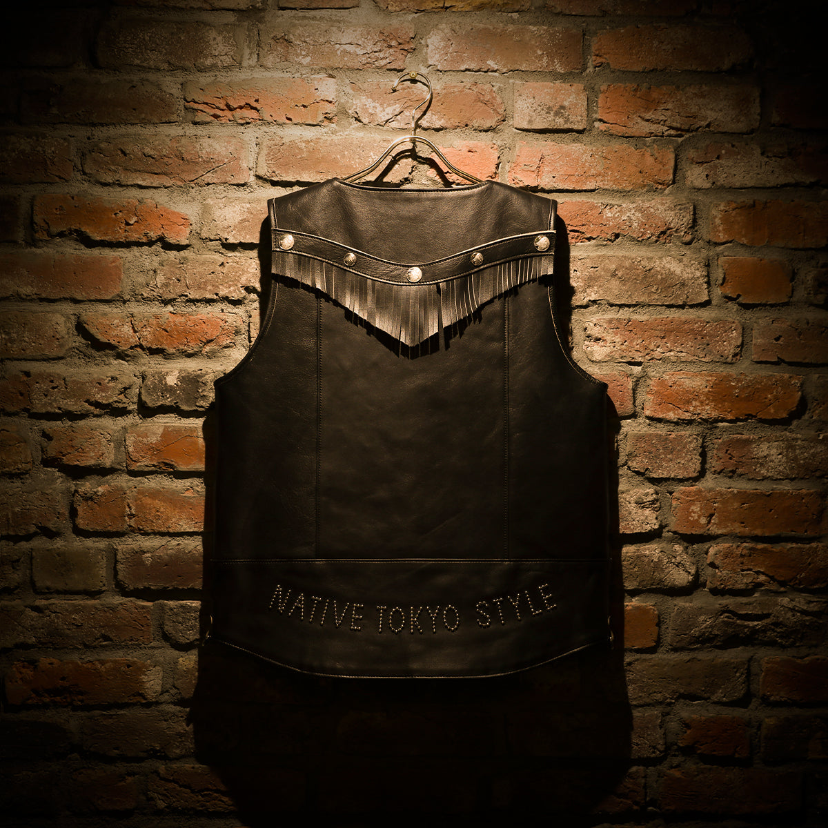 "NATIVE TOKYO STYLE" LEATHER VEST SP MODEL GOD SUNS×ATSU LEATHER WORKS(BLACK)