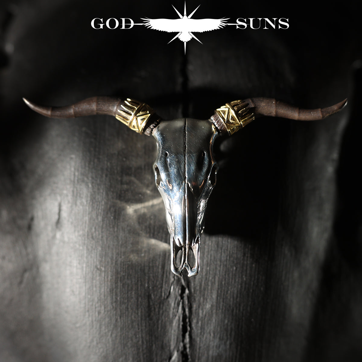 ロングホーンスカルペンダント ~SV角タイプ×K18角パーツ(バンダナ)付き~ 大