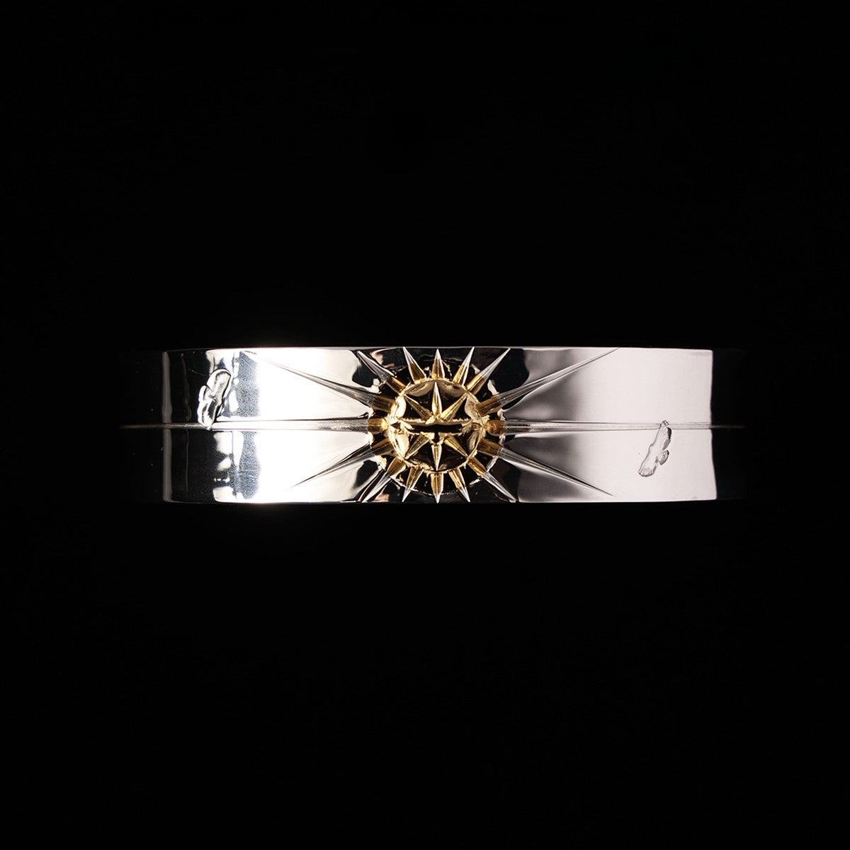 【原宿本店先行販売】太陽彫り平打ちバングルK18メタル付き 15mm板