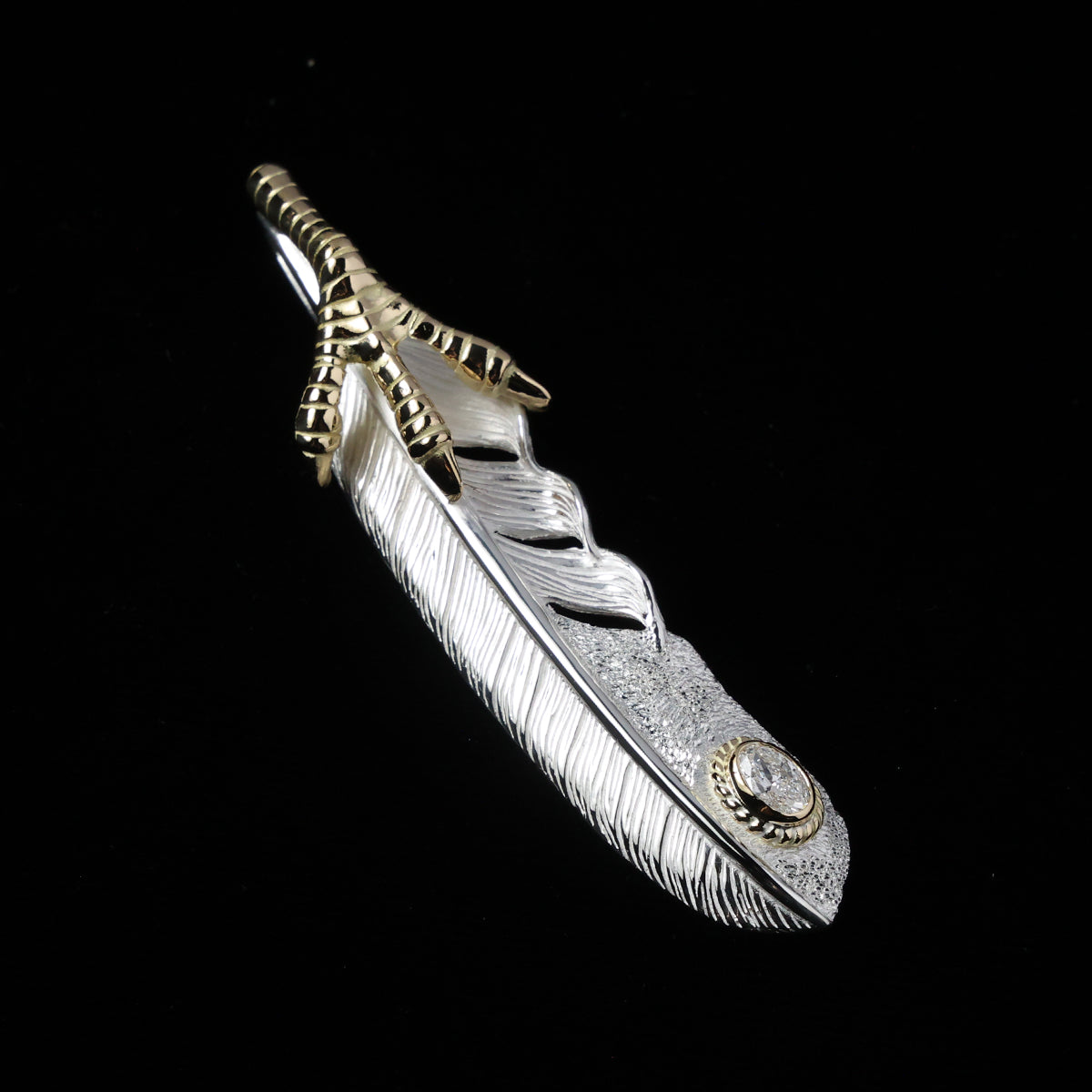 特大金爪フェザー金縄"ラボグラウンダイヤモンド"(右向き)ダイヤモンド-ダスト加工