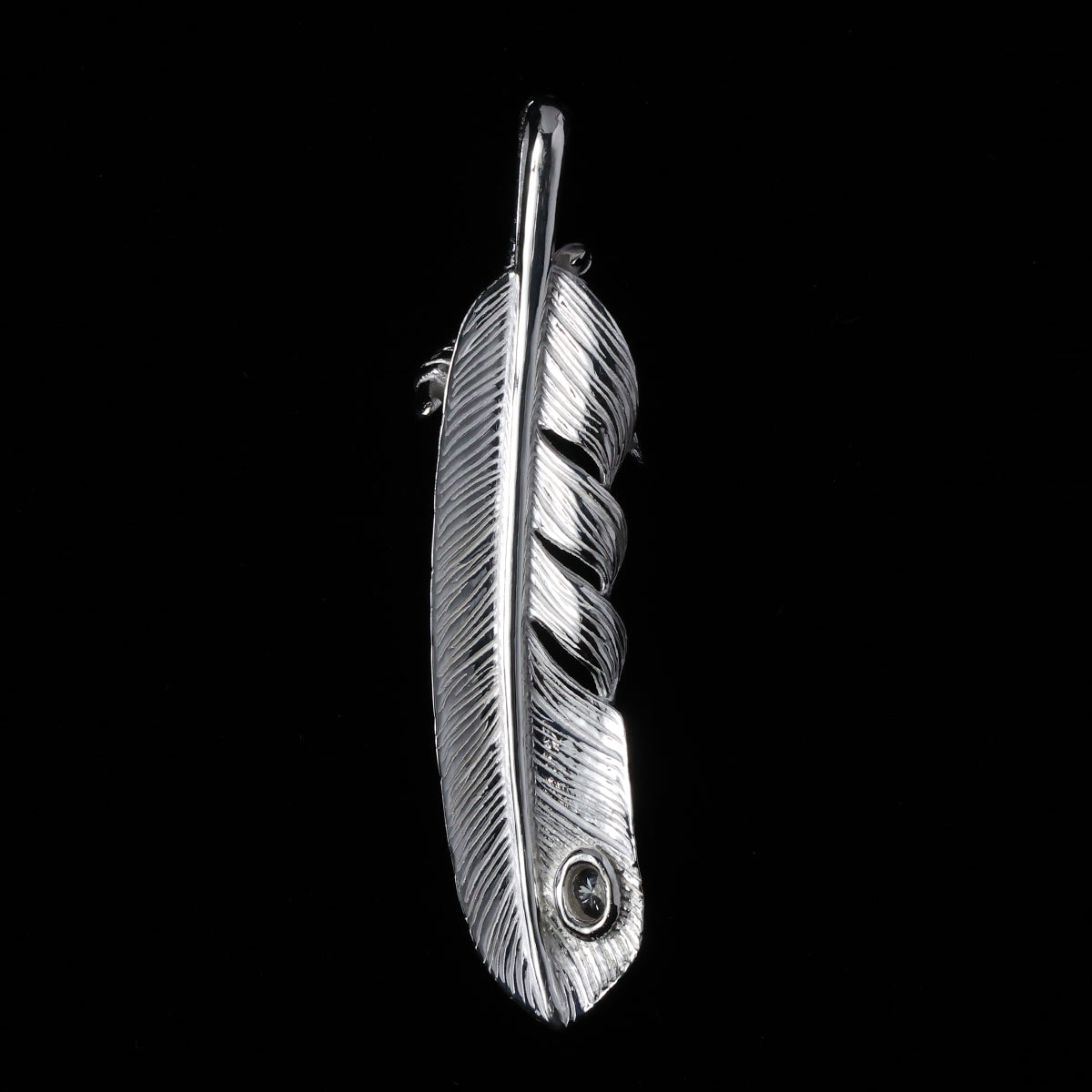 特大プラチナ爪フェザープラチナ縄"ラボグラウンダイヤモンド"(左向き)ダイヤモンド-ダスト加工