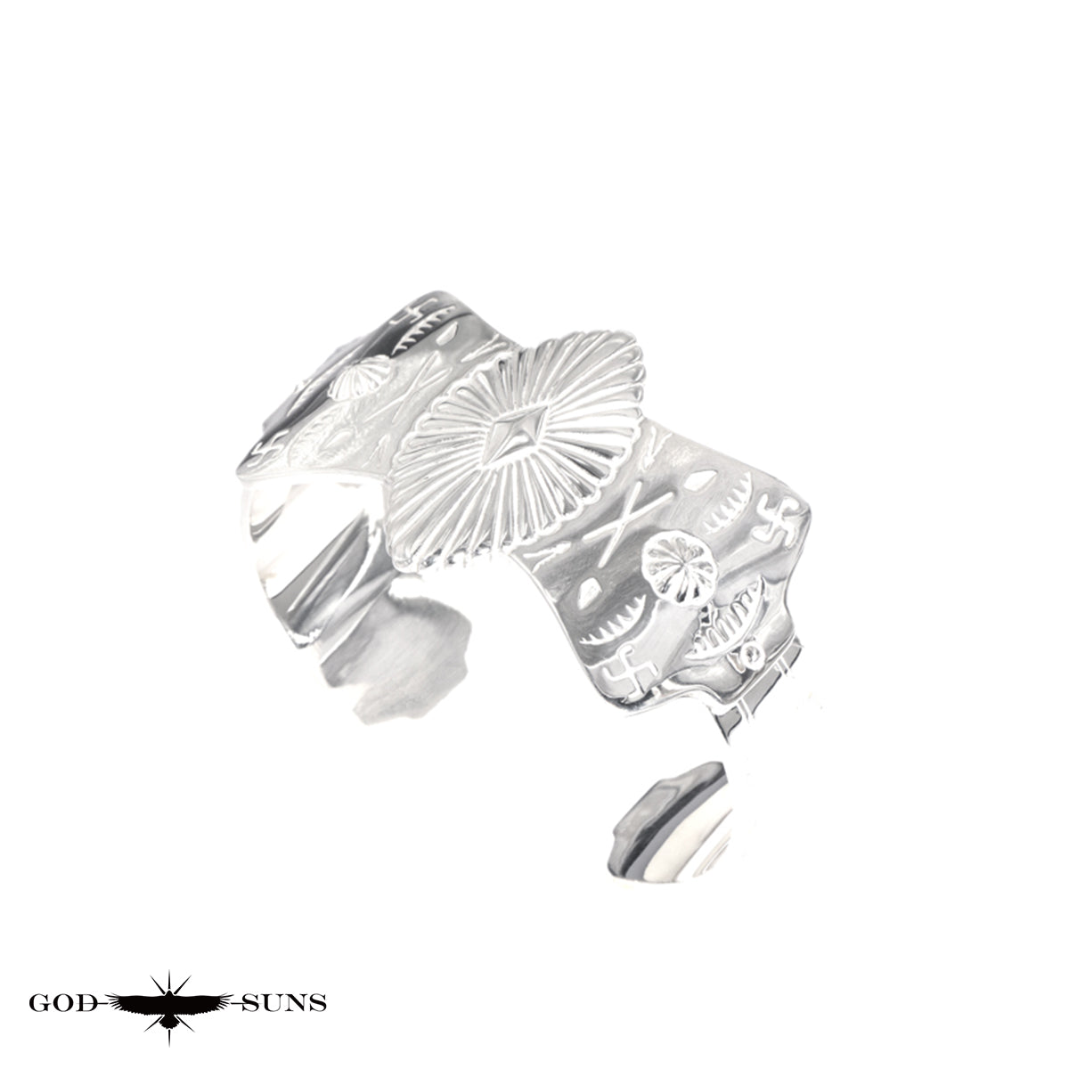 CONCHO CROSS TQ BANGLE