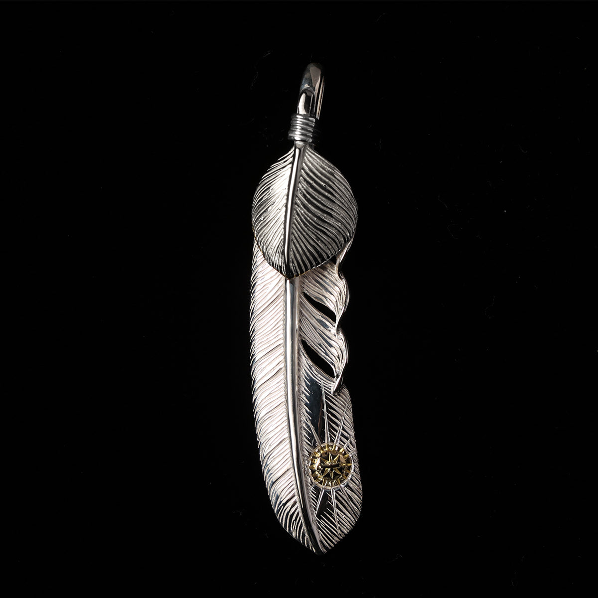 【原宿店限定先行販売】銀ハート太陽彫りK18メタル付きフェザーLL(右向き）68mmタイプ