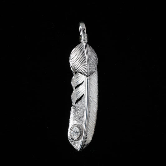 プラチナハートフェザーLLプラチナ縄"ラボグラウンダイヤモンド"(左向き)ダイヤモンド-ダスト加工