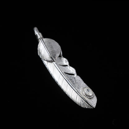 プラチナハートフェザーLLプラチナ縄"ラボグラウンダイヤモンド"(右向き)ダイヤモンド-ダスト加工