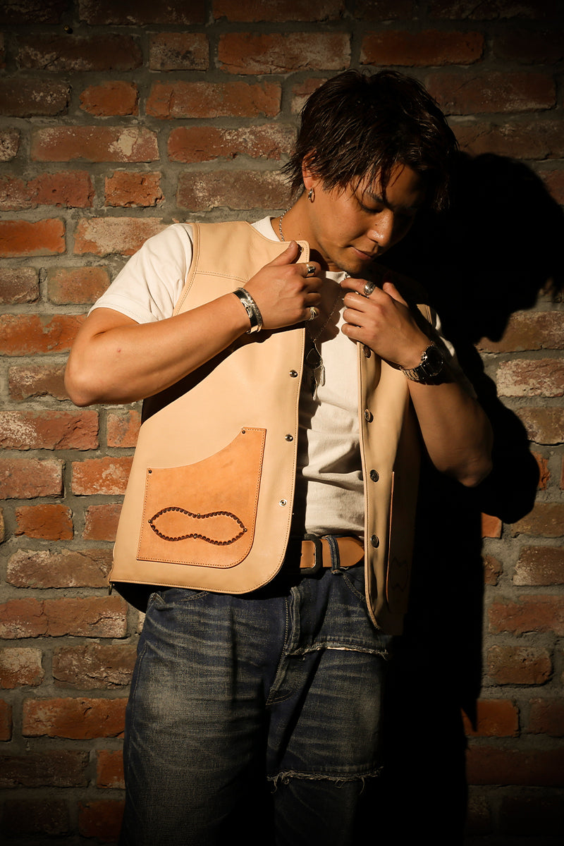"NATIVE TOKYO STYLE" LEATHER VEST NORMAL MODEL GOD SUNS×ATSU LEATHER WORKS(BEIGE)