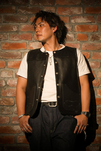 "NATIVE TOKYO STYLE" LEATHER VEST NORMAL MODEL GOD SUNS×ATSU LEATHER WORKS(BLACK)