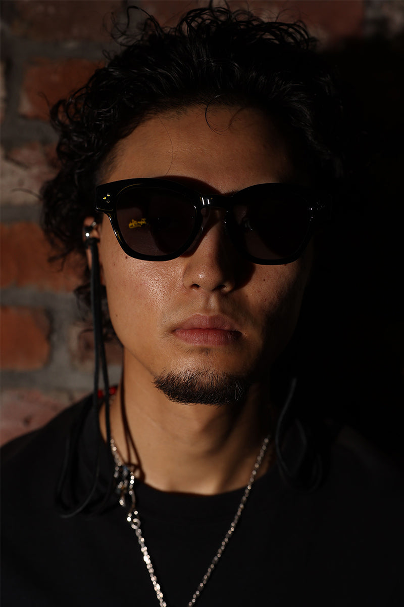 CYBORG BLACK/LIGHT GRAY LENS