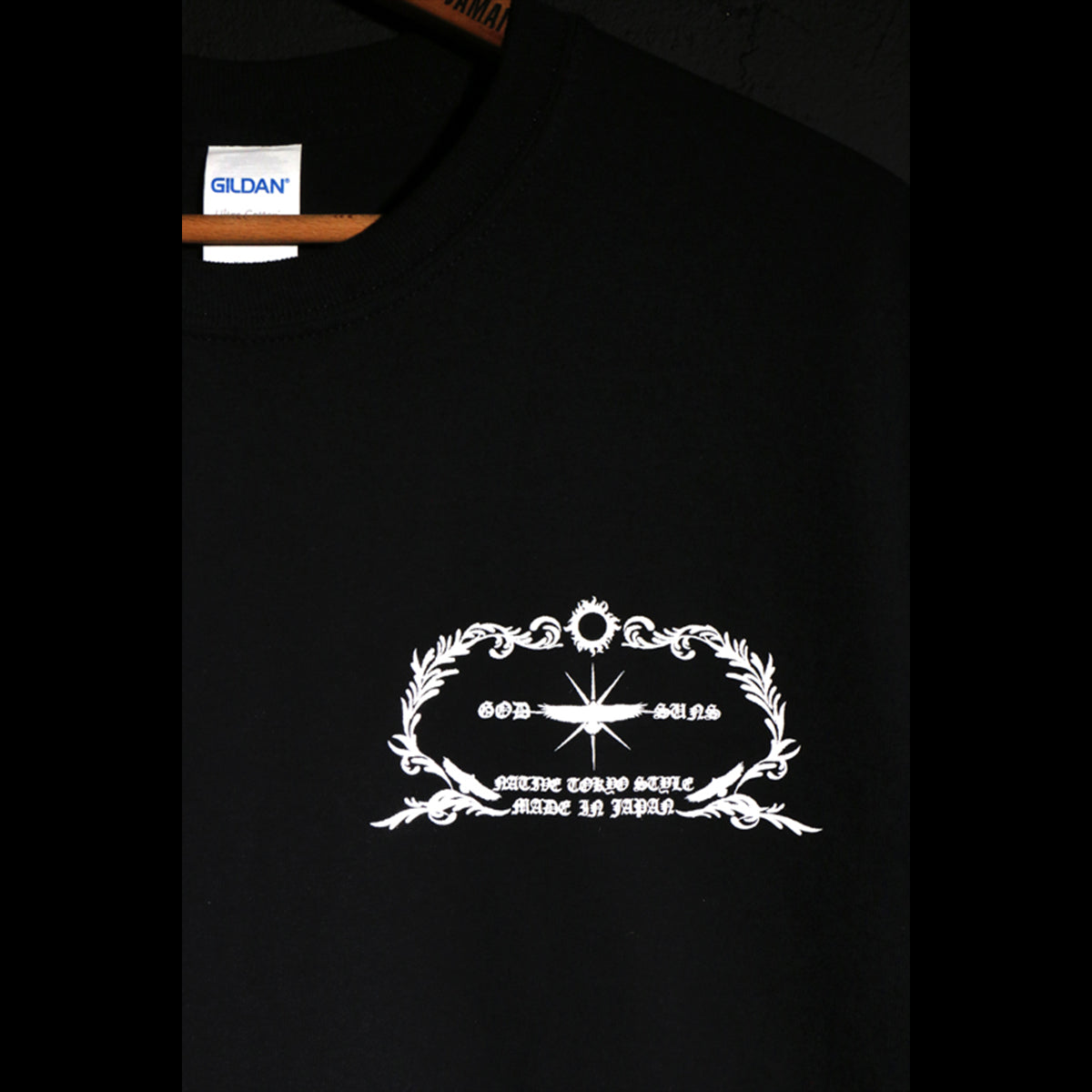 Arabesque Tee(BLACK)